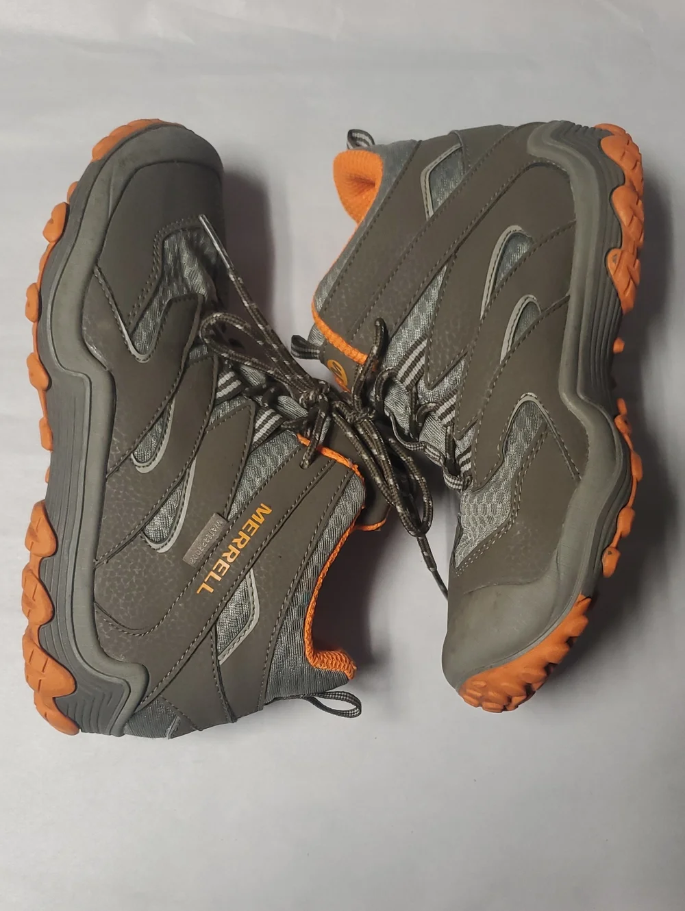 Merrell Chameleon 7 Mid Lace-Up Waterproof Kids' Gray and Orange Trail Boot 3